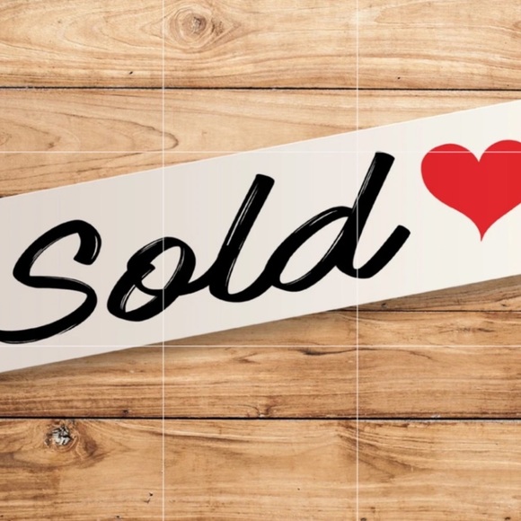 Sold - Picture 1 of 4